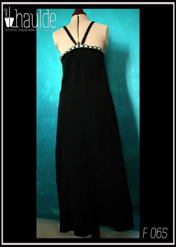 robe longue à bretelles en double gaze de coton oeko tex noire et ceinture Vue de dos
