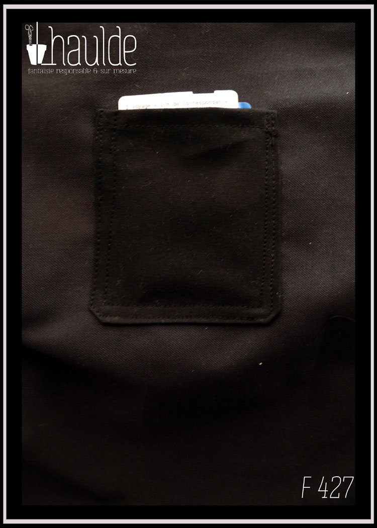 mini pochette en toile noire